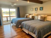 Camm's Lakeside Retreat (Close to Charlotte), Family-Friendly, Boat Available
