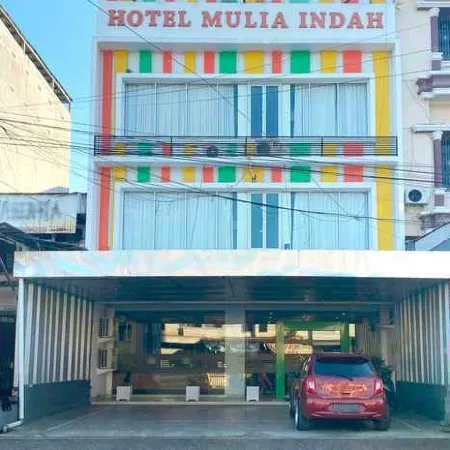 Urbanview Hotel Mulia Indah Palopo