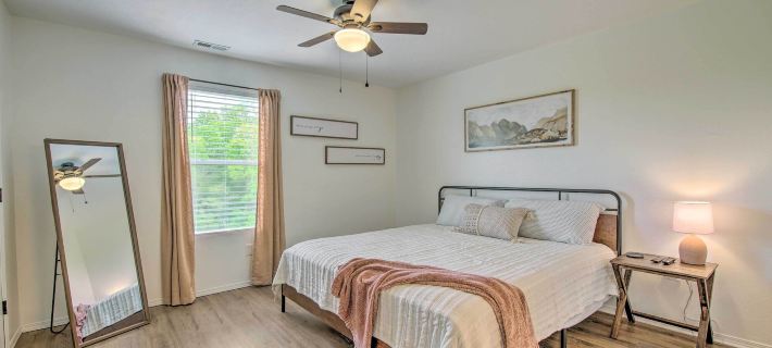 Cozy Branson Retreat w/ Balcony, 2 Mi to 76 Strip Ξενοδοχεία στην πόλη Branson Township