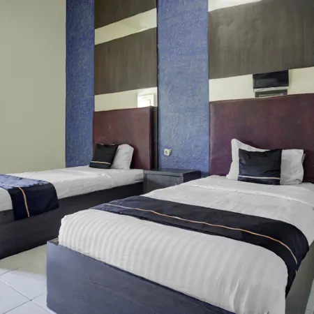 Hotel O Near Universitas Widya Dharma Formerly Nugraha Residence
