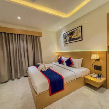 Zip by Spree Hotels R Group - Near Coaching Hub & Oxy Park Hotels near Jal Mandir