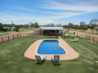 Longreach Tourist Park Hotels in Longreach