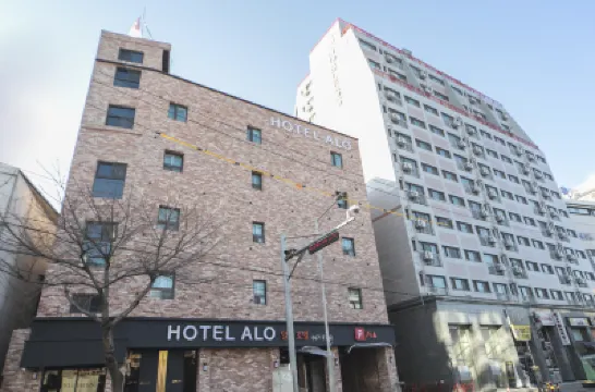 Songtan Alo Hotel 烏山空軍基地周辺のホテル