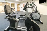 Quality Inn & Suites - Gym