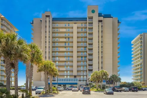 Bluewater 902 - Beachfront - Boutique
