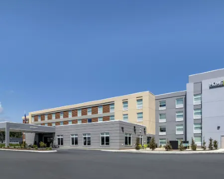 ホーム2 スイーツ バイ ヒルトン バンゴー バンガーのホテル