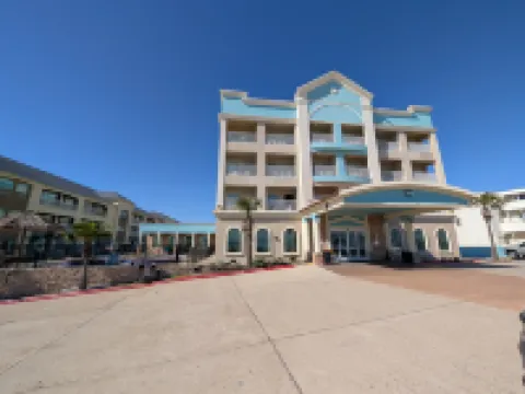 Holiday Inn Express & Suites GALVESTON WEST-SEAWALL by IHG