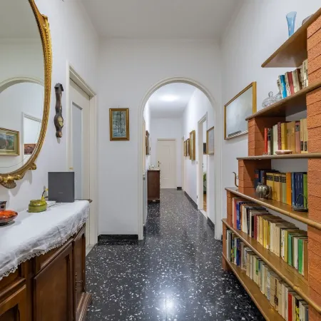 Central Square Apartment by Wonderful Italy