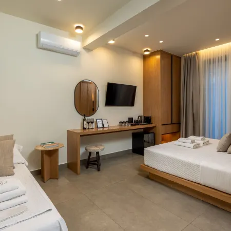 Monarco Executive Rooms