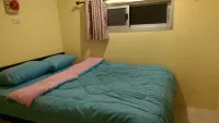 Sripech Home - Parking