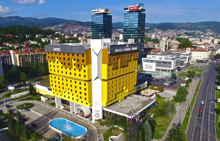 Hotel Holiday