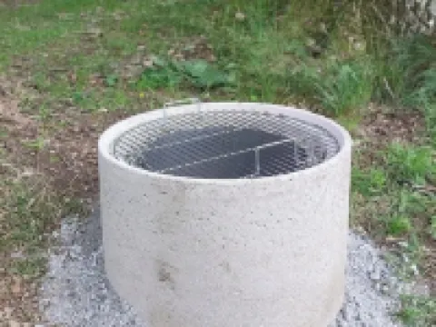 Långasjönäs Camping & Stugby カールスハムンのホテル