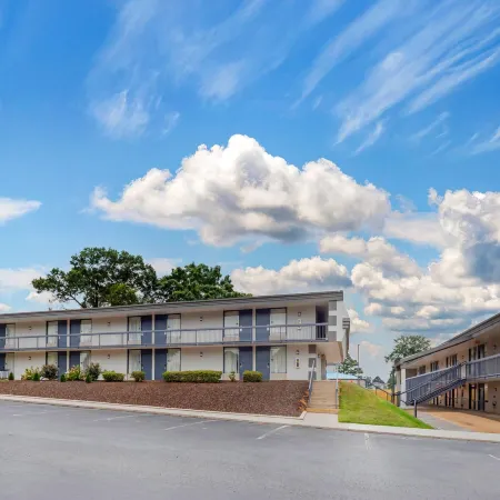 Clarion Pointe Morrow - Atlanta South