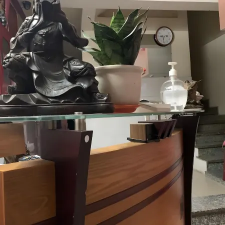 Vien Dong Hotel Отели рядом с достопримечательностью «Парк Dam Sen»