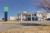 Quality Inn & Suites Roswell North