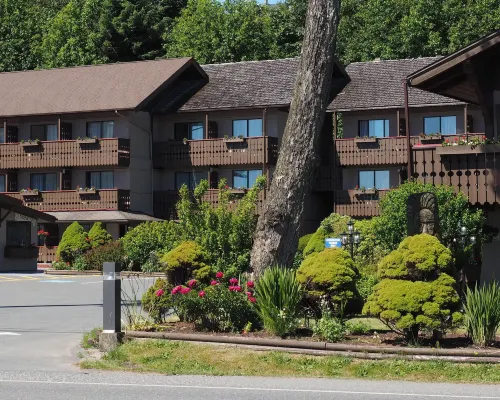 Ramada by Wyndham Campbell River Hotels in Campbell River