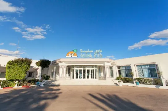 El Mouradi Club Selima