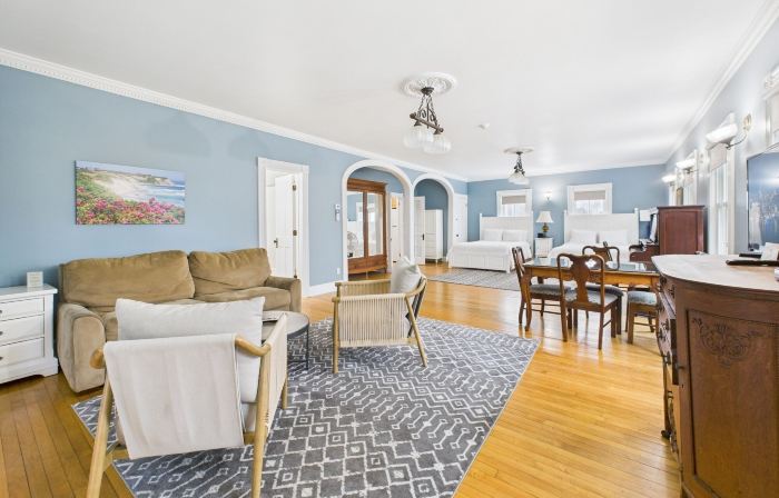 Dodge Cottage
