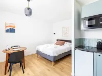 GuestReady - studio direct Champs Elysées Hotels in Malakoff