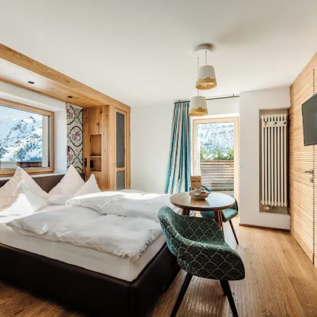 Hotel Goldener Berg