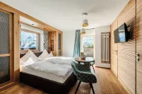 Hotel Goldener Berg