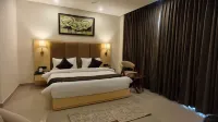 Comfort Inn Braj - Parvekkeita