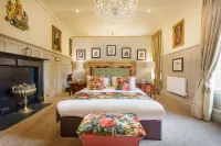 The Kings Arms and Royal Hotel, Godalming, Surrey