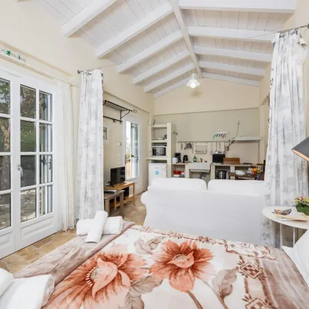 Agathi Cottage