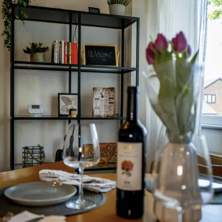 Garden House | Free Parking, Hospital & Reservoir