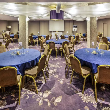 Mercure Maidstone Great Danes Hotel