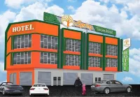 SPRING SEASON HOTEL - Parkplatz