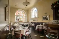 The Andrews Hotel - Barer