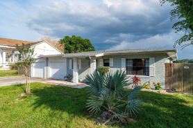 Hook, Line & Leisure: Lakefront Gem w/ Porch!