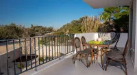 Lirides Suites - 2-Star