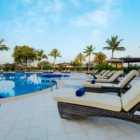 Hamdan Plaza Hotel Salalah, an Htg Hotel