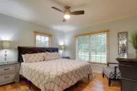 10 Mi to Grand Lake: Home w/ Game Room in Jay! - Swimmingpools