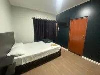 Casa Pau -  โฮสเทล