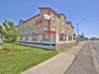 The Glengate Hotel & Suites Hotels near Maple Leaf Place