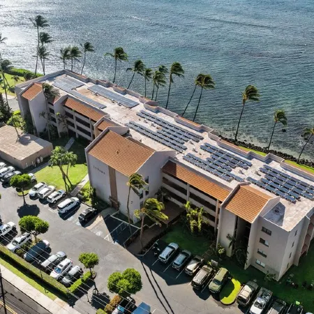 Sea La Vie Secluded Oceanfront condo, Magical Sunrise romantic honeymoon Getaway