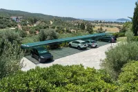 Kelyfos Hotel - parking