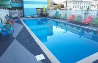 Beachside Resort - Beach