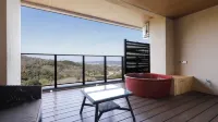 Kakimotoya - Hot Springs