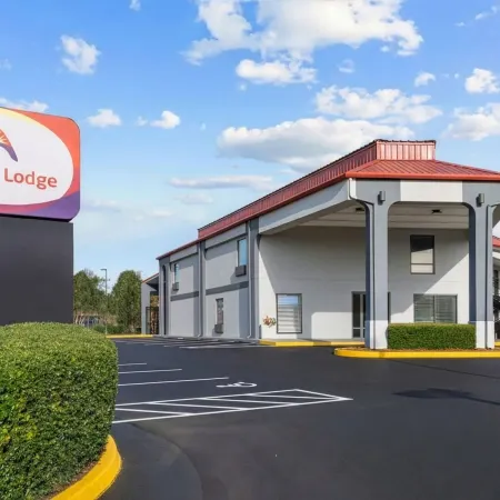 Auburn Lodge Near University