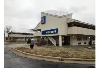 Economy Suites Springfield - พร้อมWifi