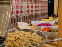Hasan Zawaideh Luxury Camp 2 - petit déjeuner