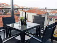 ARA Luxury Suites - breakfast