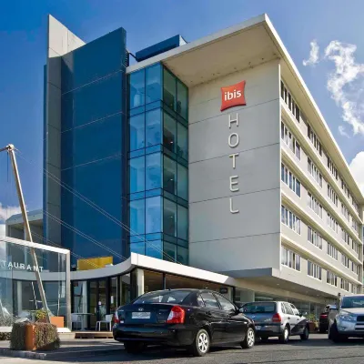 ibis Montevideo Rambla Hoteles cerca de Edificio Panamericano