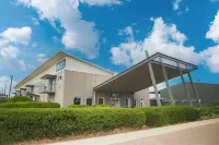 MainStay Suites Whyalla - parking