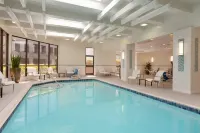 Embassy Suites by Hilton Irvine Orange County Airport - Pools