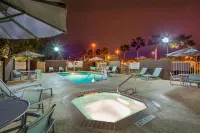 SpringHill Suites Laredo - Pools